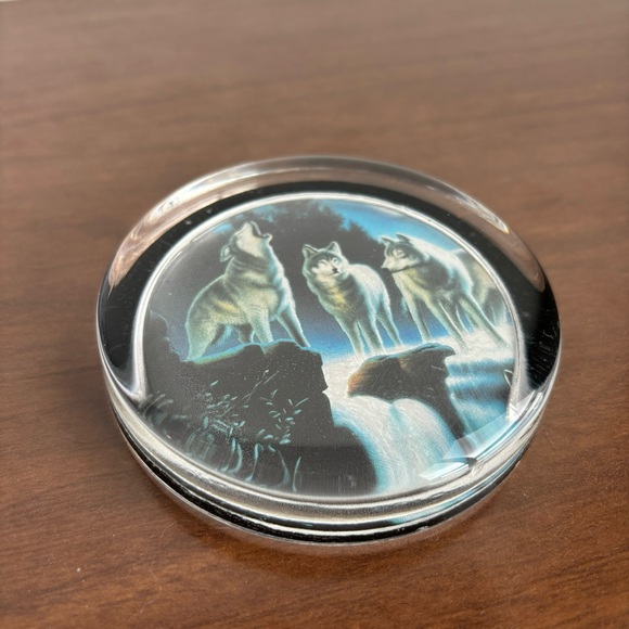 Via Vermont Glass Paperweight - Picture 2 of 5